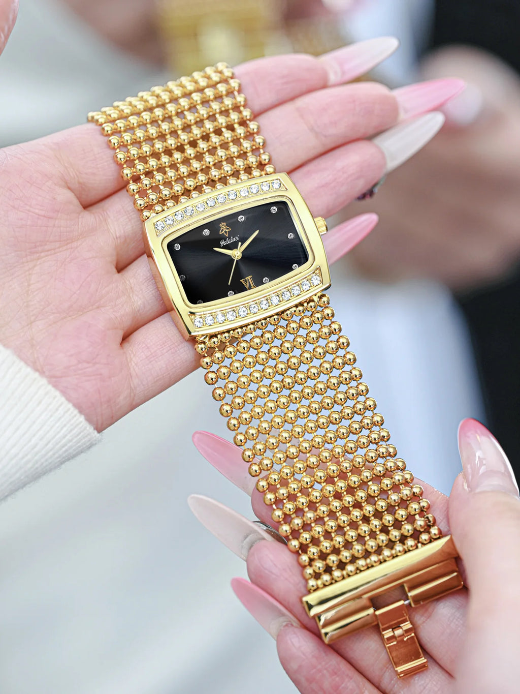 YaLaLuWomen's Watch Brand: Light Luxury Elegant Diamond-Set Square Watch with Water-Resistant Quartz Movement reloj mujer LX1073