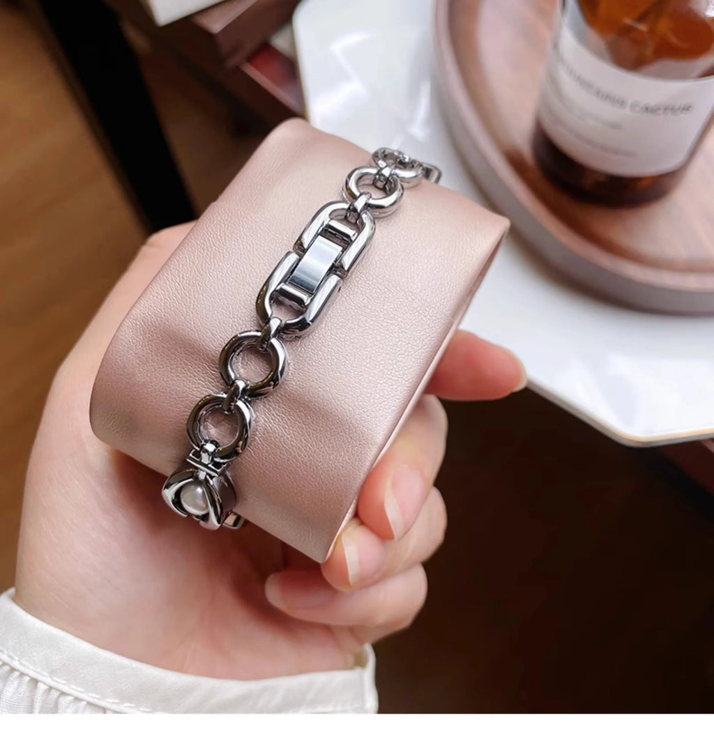 Women's Watch Bracelet Quartz Wristwatches Brand Luxury Vintage Casual Small Silver Clock High Quality Watch Ladies
