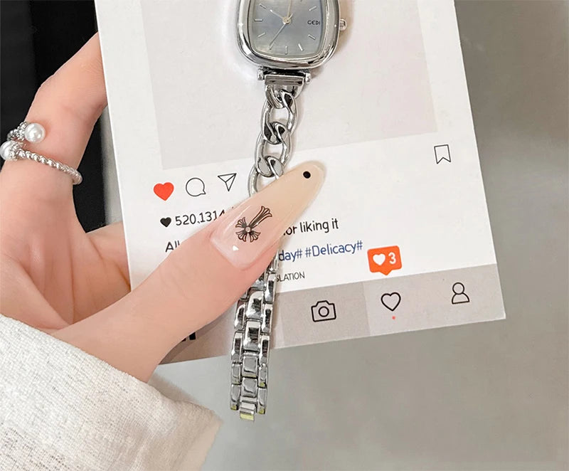 GEDI Watch Elegant 2026 Women Niche Exquisite Light Luxury Shell Bracelet Quartz Women's Silver Watches Gift for Ladies