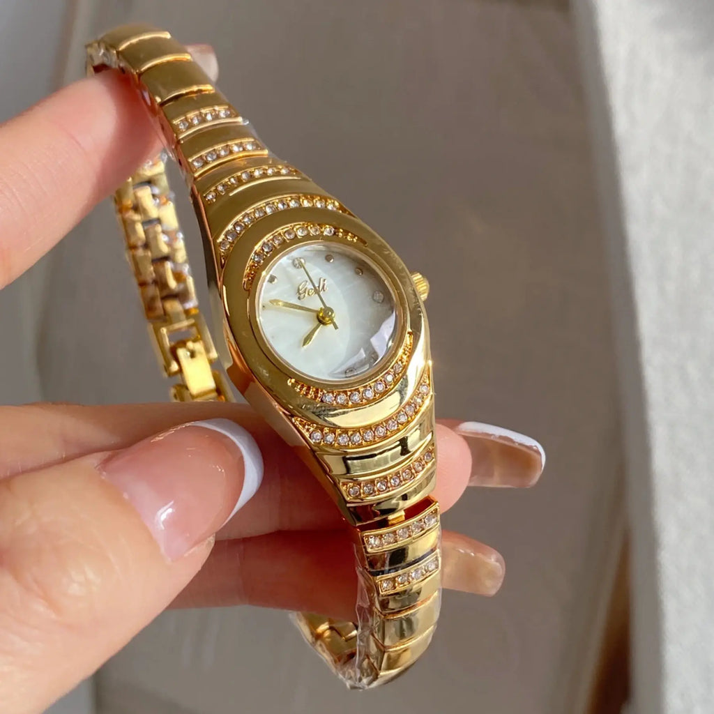 New Luxury And Stylish Women'S Watch, Gold-Tone Ladies' Wristwatch, Quartz Watch, Trendy Women'S Watch, Unique Timepiece.