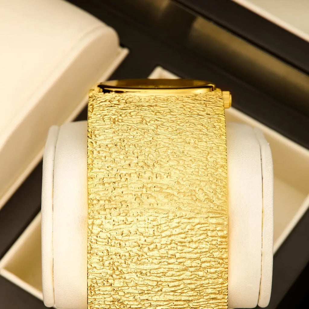 YaLaLuSi Luxury Women's Bracelets, Watches, Vintage Waterproof Gold Watches, Gifts watch for ladies reloj mujer