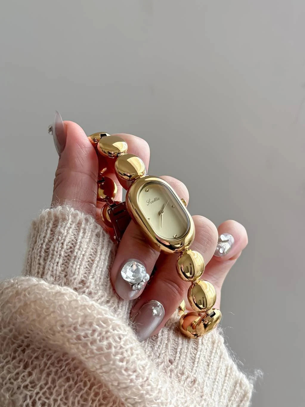 Womens Watch for Girls Wrist Quartz Reloj Sliver Grey Gold Orologio Ladies Luxury Oval Shaped Wristwatch Stainless Steel Clock