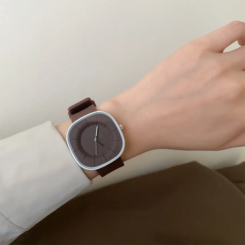 Luxury-inspired Dopamine Square-Face Watches for Women Silicone Strap, Waterproof Quartz Movement Women's Watch Student Gift