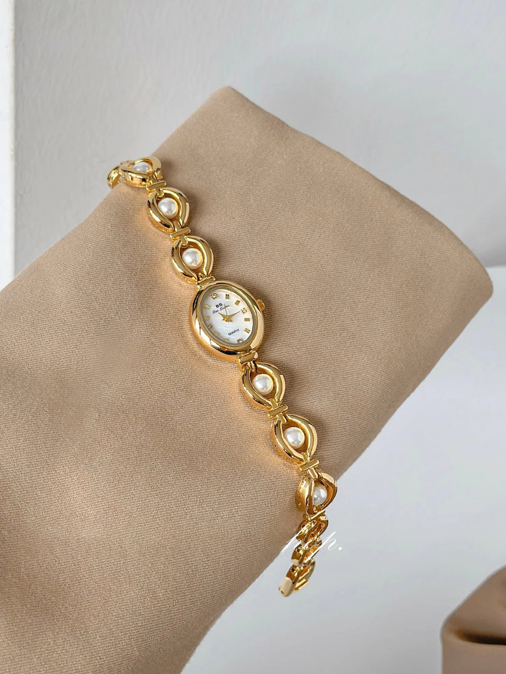 Women's Watch Bracelet Quartz Wristwatches Brand Luxury Vintage Casual Small Silver Clock High Quality Watch Ladies